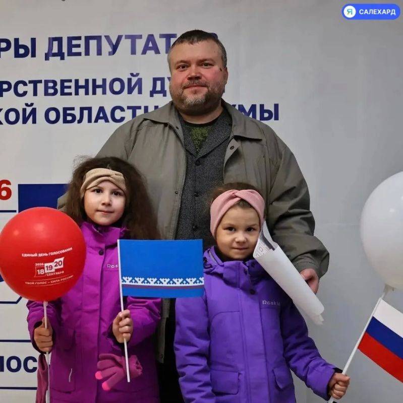 Улыбнитесь, вас снимают: фоторепортаж из первой школы Салехарда Улыбнитесь, вас снимают: фоторепортаж из первой школы Салехарда