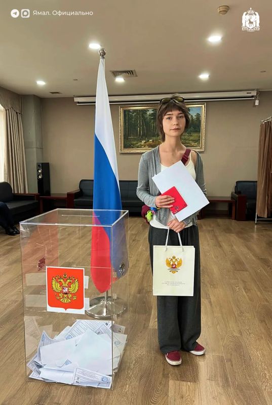 Ямальская студентка проголосовала в Китае Ямальская студентка проголосовала в Китае