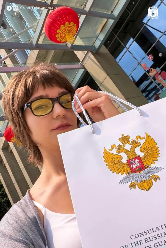 Ямальская студентка проголосовала в Китае