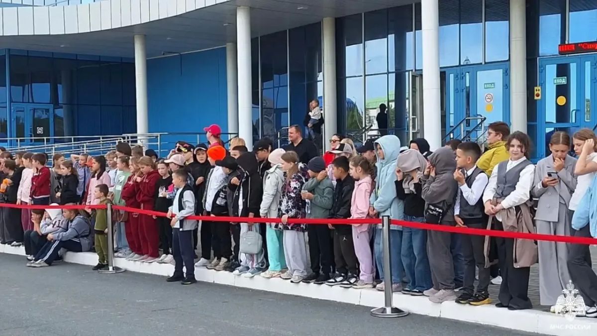 В Надыме прошёл VI Открытый районный фестиваль детской безопасности «ПРО безопасность» В Надыме прошёл VI Открытый районный фестиваль детской безопасности «ПРО безопасность»