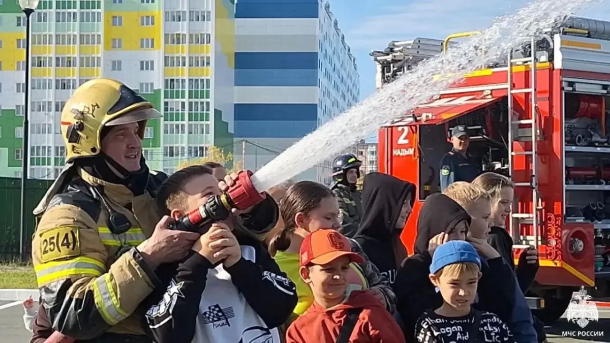 В Надыме прошёл VI Открытый районный фестиваль детской безопасности «ПРО безопасность» В Надыме прошёл VI Открытый районный фестиваль детской безопасности «ПРО безопасность»