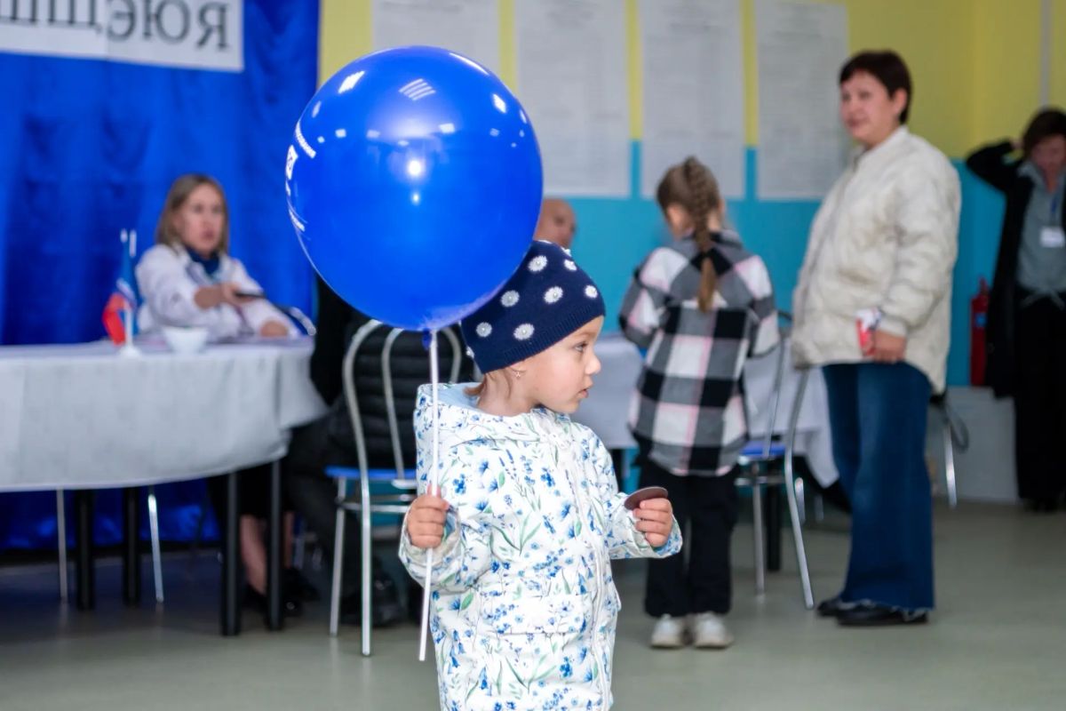 Сегодня второй день голосования на выборах депутатов Государственной Думы и Тюменской областной Думы Сегодня второй день голосования на выборах депутатов Государственной Думы и Тюменской областной Думы