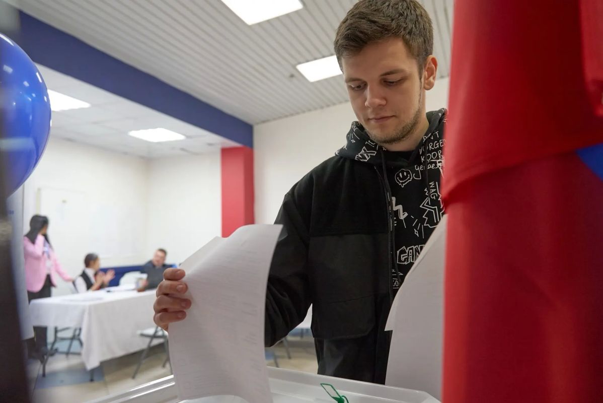 Сегодня второй день голосования на выборах депутатов Государственной Думы и Тюменской областной Думы Сегодня второй день голосования на выборах депутатов Государственной Думы и Тюменской областной Думы