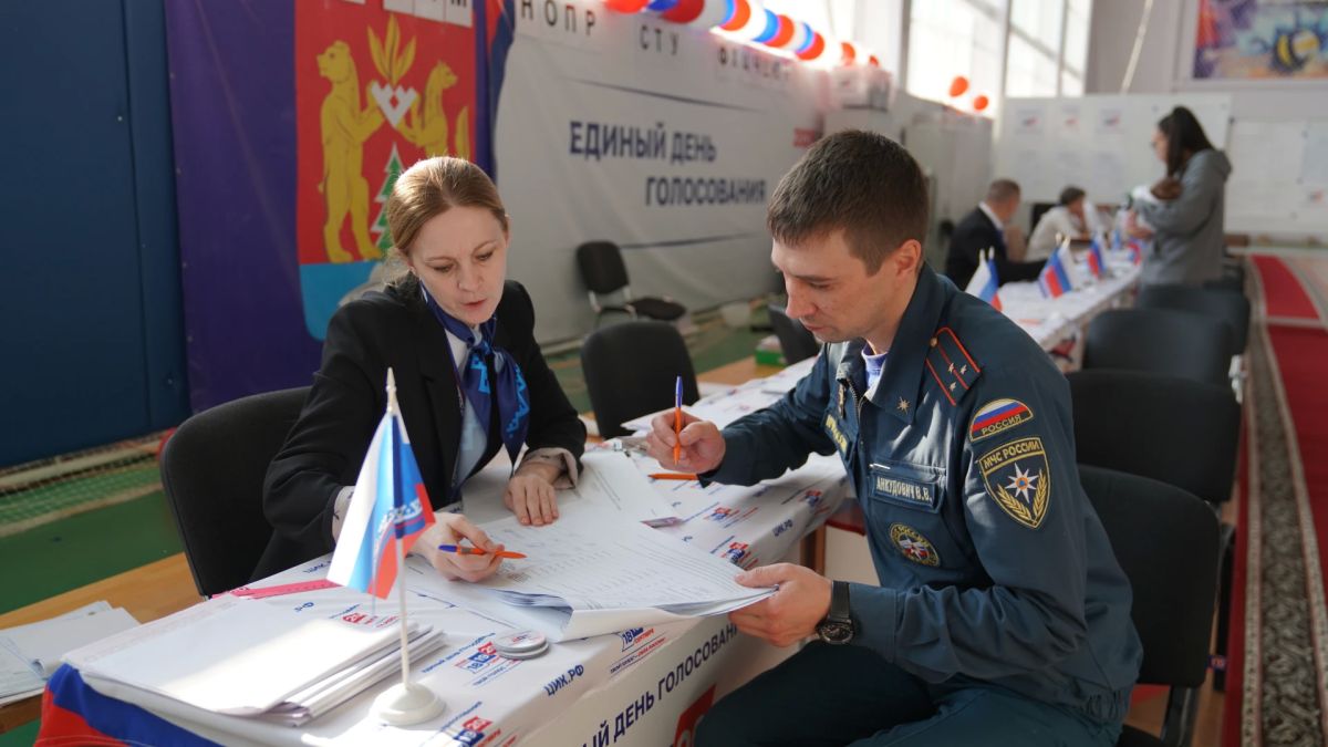 До завершения голосования на Ямале остались считанные часы! До завершения голосования на Ямале остались считанные часы!