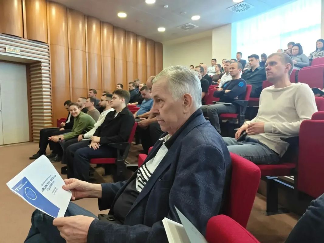 «Ямальская школа строителя»: завершающий день обучения и тема цифровизации «Ямальская школа строителя»: завершающий день обучения и тема цифровизации