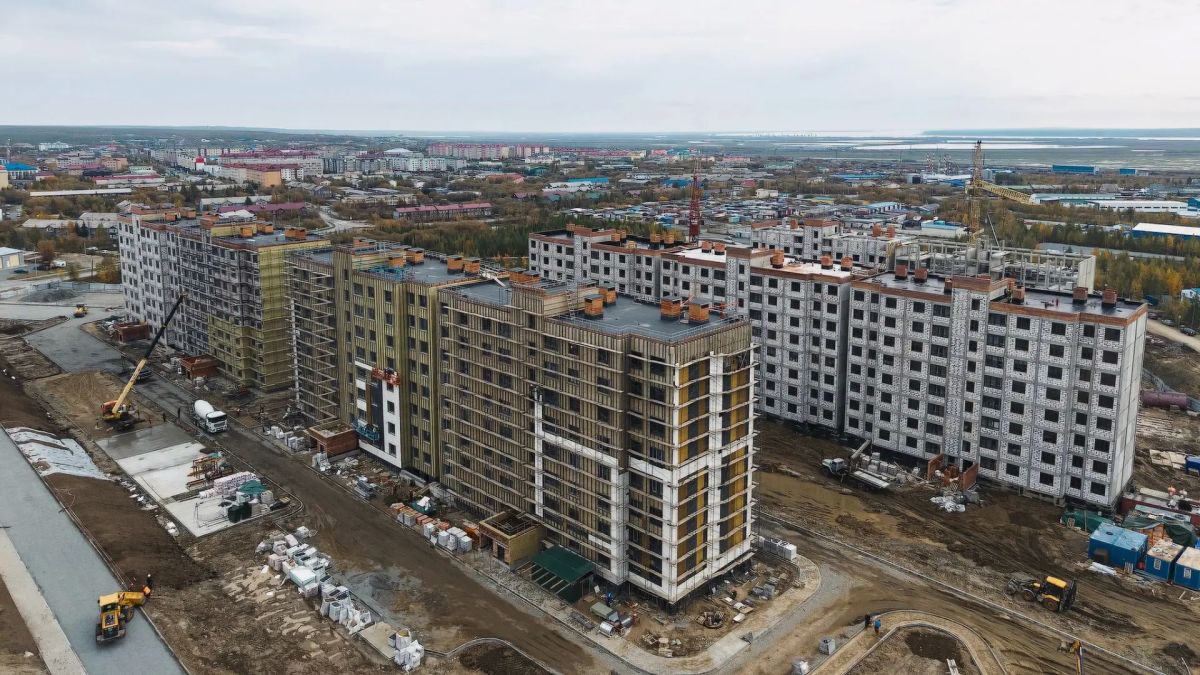 26 домов строят в Приуральском районе для переселения северян из аварийного жилья 26 домов строят в Приуральском районе для переселения северян из аварийного жилья