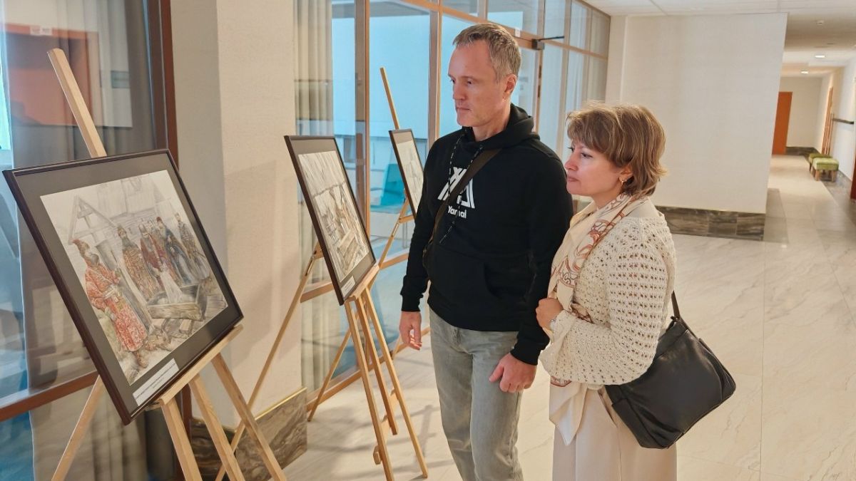 Преображенский собор всё больше привлекает туристов в Салехарде Преображенский собор всё больше привлекает туристов в Салехарде