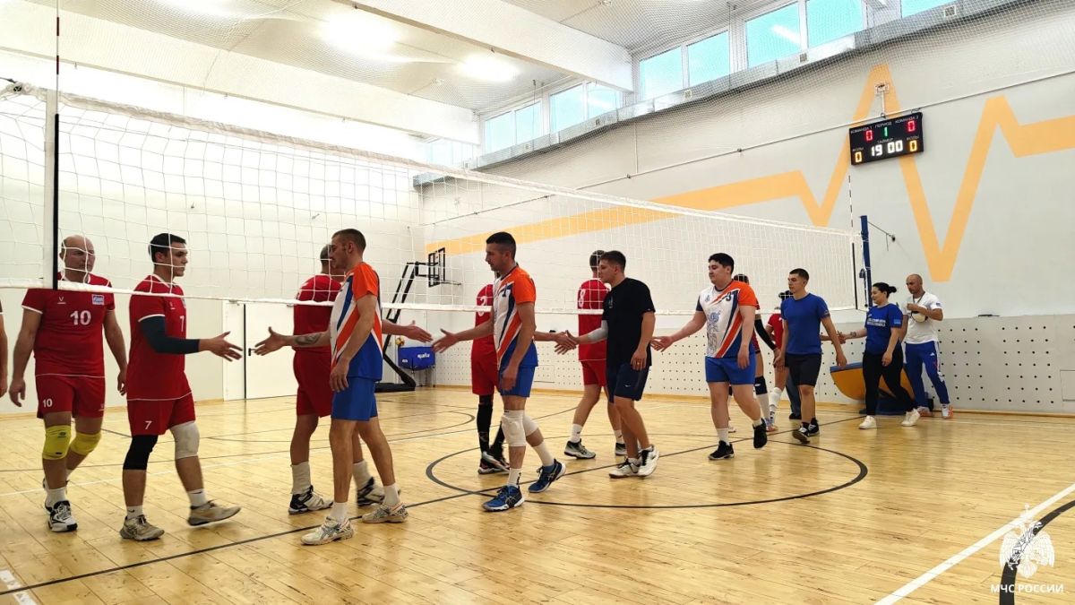 В Надымском районе определены сильнейшие волейболисты спартакиады «Спортивная волна-2026» В Надымском районе определены сильнейшие волейболисты спартакиады «Спортивная волна-2026»