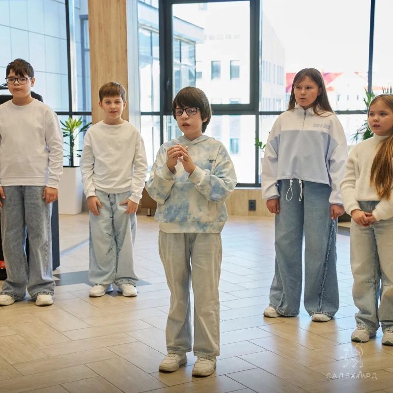 В Салехарде прошёл «День именинника» для особенных детей В Салехарде прошёл «День именинника» для особенных детей