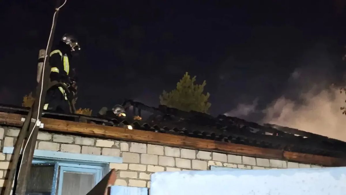 В Ноябрьске произошёл пожар в расселённом доме В Ноябрьске произошёл пожар в расселённом доме