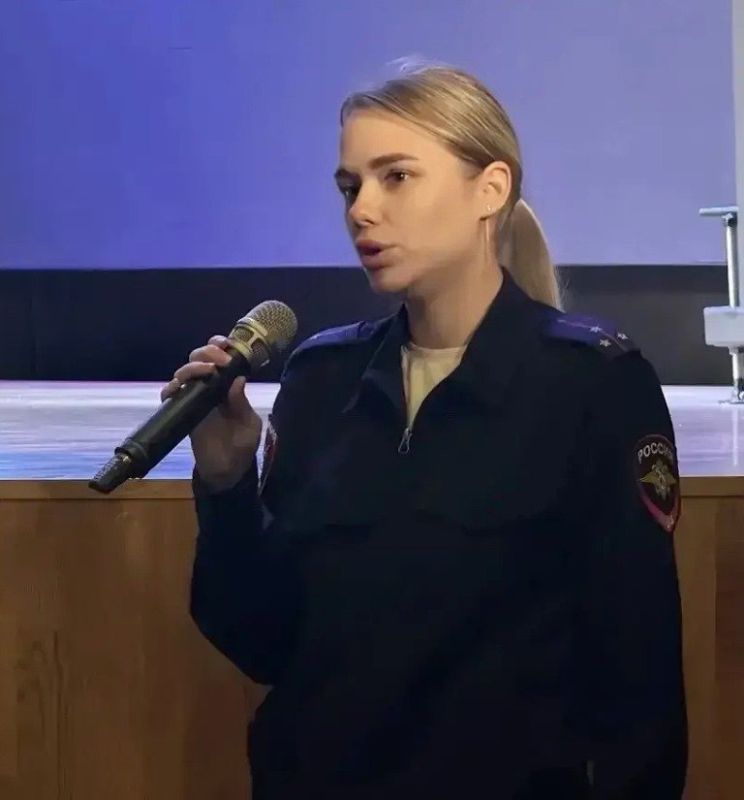 Тазовские автоинспекторы провели лекцию для учащихся ЦО «Полярная звезда»