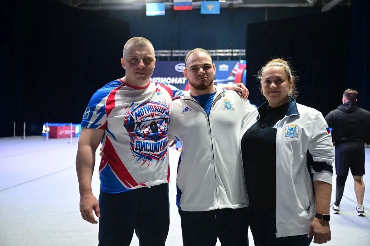 Ямальские спортсмены завоевали медали чемпионата и Кубка России по адаптивному пауэрлифтингу Ямальские спортсмены завоевали медали чемпионата и Кубка России по адаптивному пауэрлифтингу