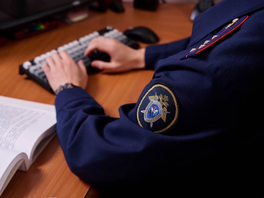 17-летняя студентка из Нового Уренгоя предстанет перед судом по обвинению в неправомерном обороте средств платежей