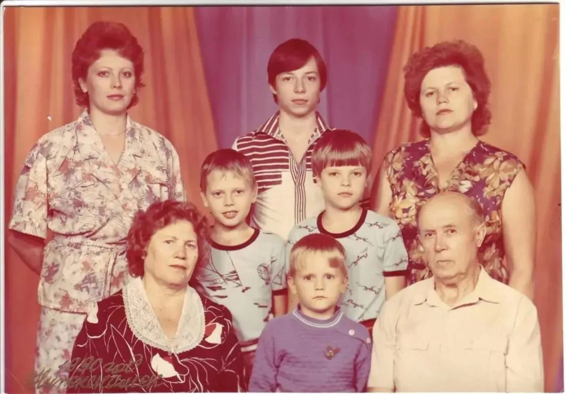 Жительница Салехарда Галина Туманова отмечает 101-й день рождения Жительница Салехарда Галина Туманова отмечает 101-й день рождения