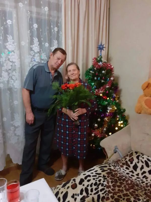 Сегодня 101-й день рождения отмечает жительница Салехарда Галина Ивановна Туманова Сегодня 101-й день рождения отмечает жительница Салехарда Галина Ивановна Туманова
