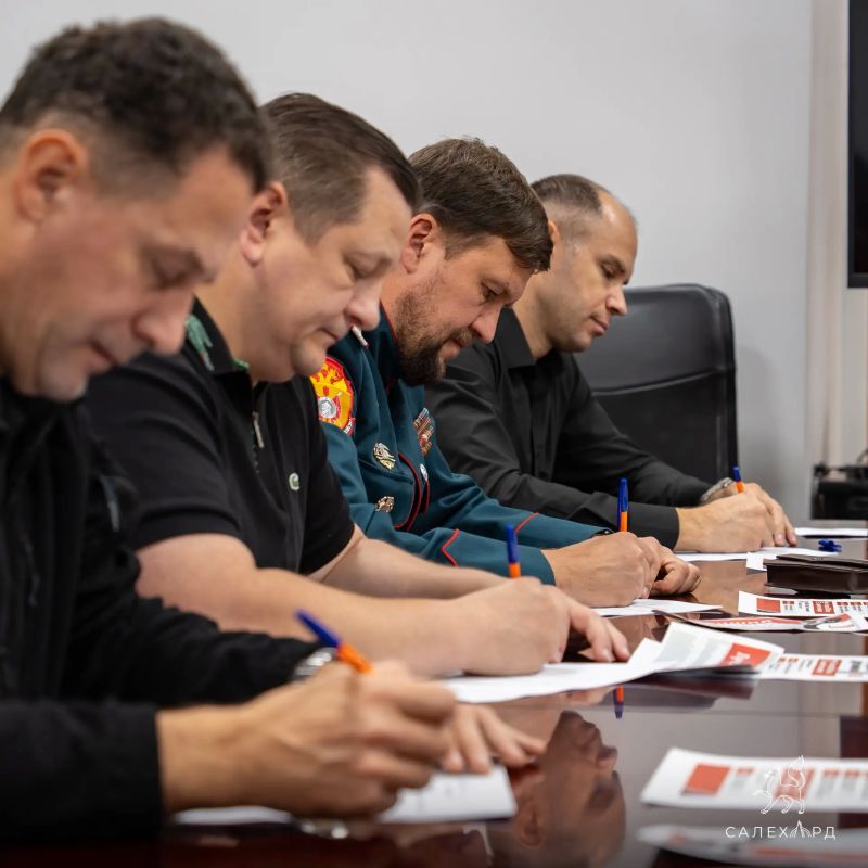 В Салехарде определят лучшего народного дружинника В Салехарде определят лучшего народного дружинника