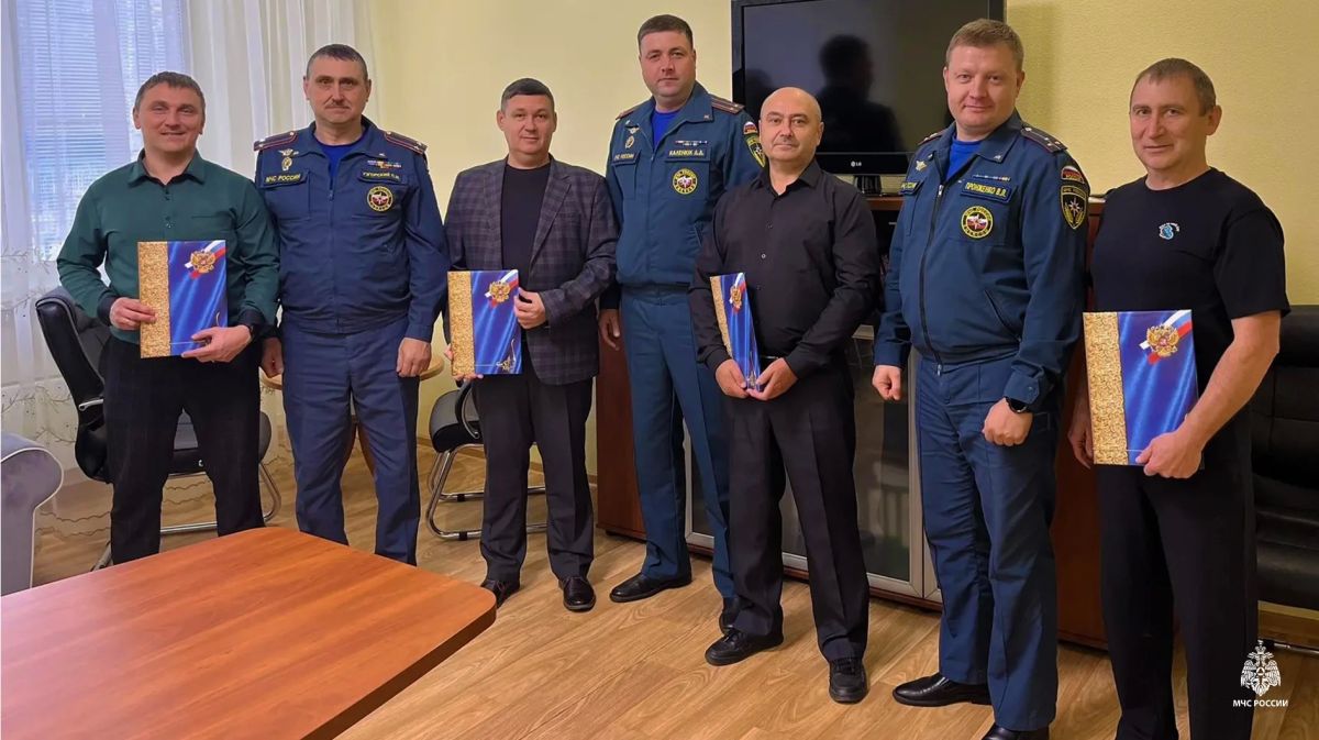 Благодарственные письма педагогам: в День учителя отметили вклад наставников кадет МЧС России Благодарственные письма педагогам: в День учителя отметили вклад наставников кадет МЧС России