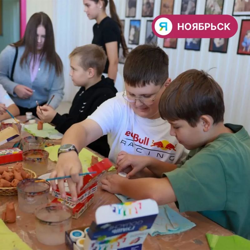Пять котов и щенок из ноябрьского приюта обрели дом Пять котов и щенок из ноябрьского приюта обрели дом