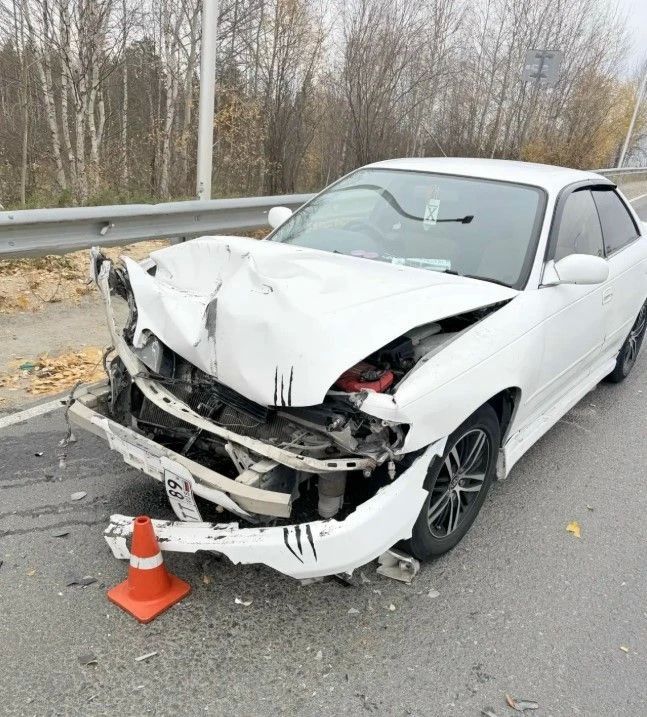 В Ноябрьске Toyota влетела в КАМАЗ