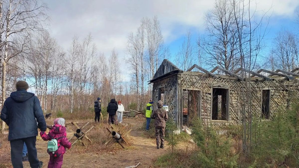 Сотрудники Кадрового центра Надыма побывали на экскурсии «501-я стройка» Сотрудники Кадрового центра Надыма побывали на экскурсии «501-я стройка»