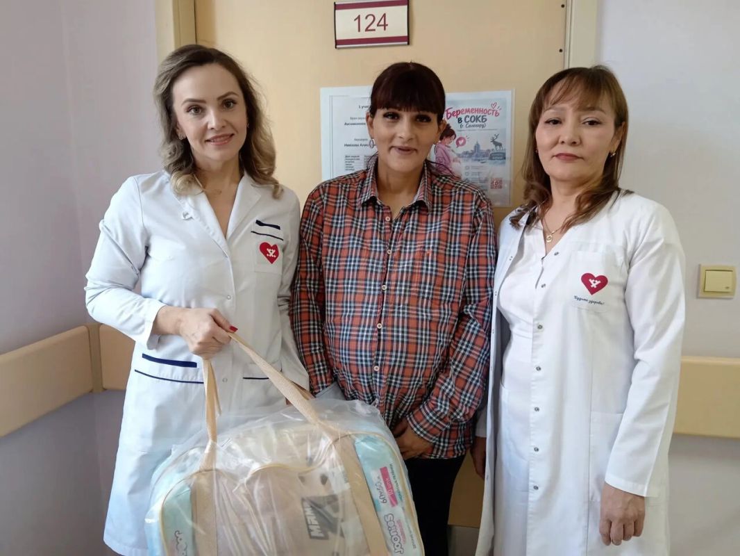 Более 6300 будущих мам на Ямале получили подарки