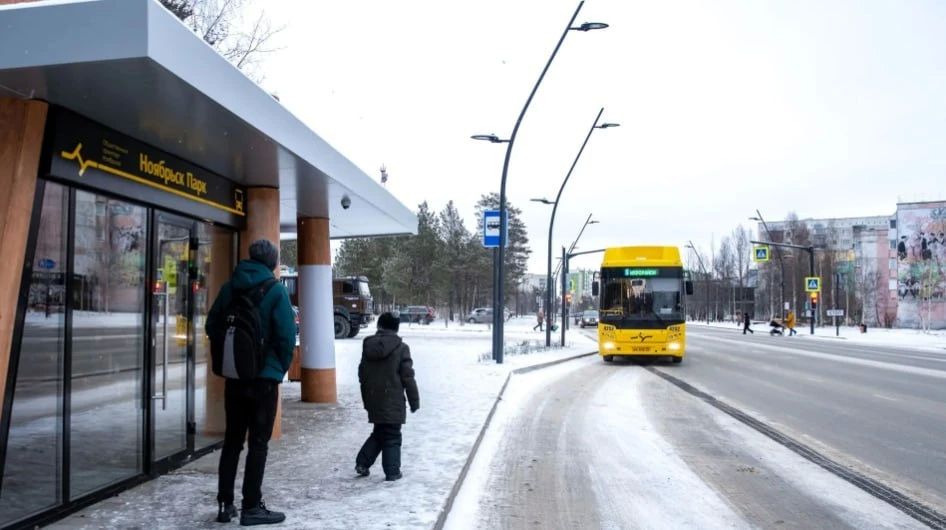 Зима близко: в Ноябрьске заработали тёплые остановки