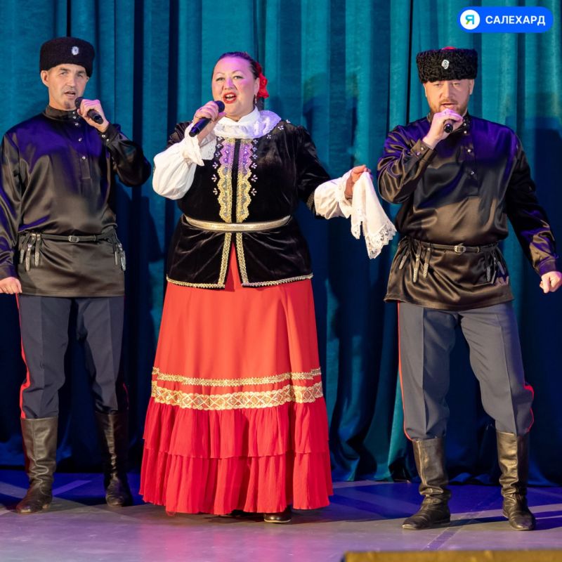 Лучших работников АПК Ямала наградили в Салехарде Лучших работников АПК Ямала наградили в Салехарде