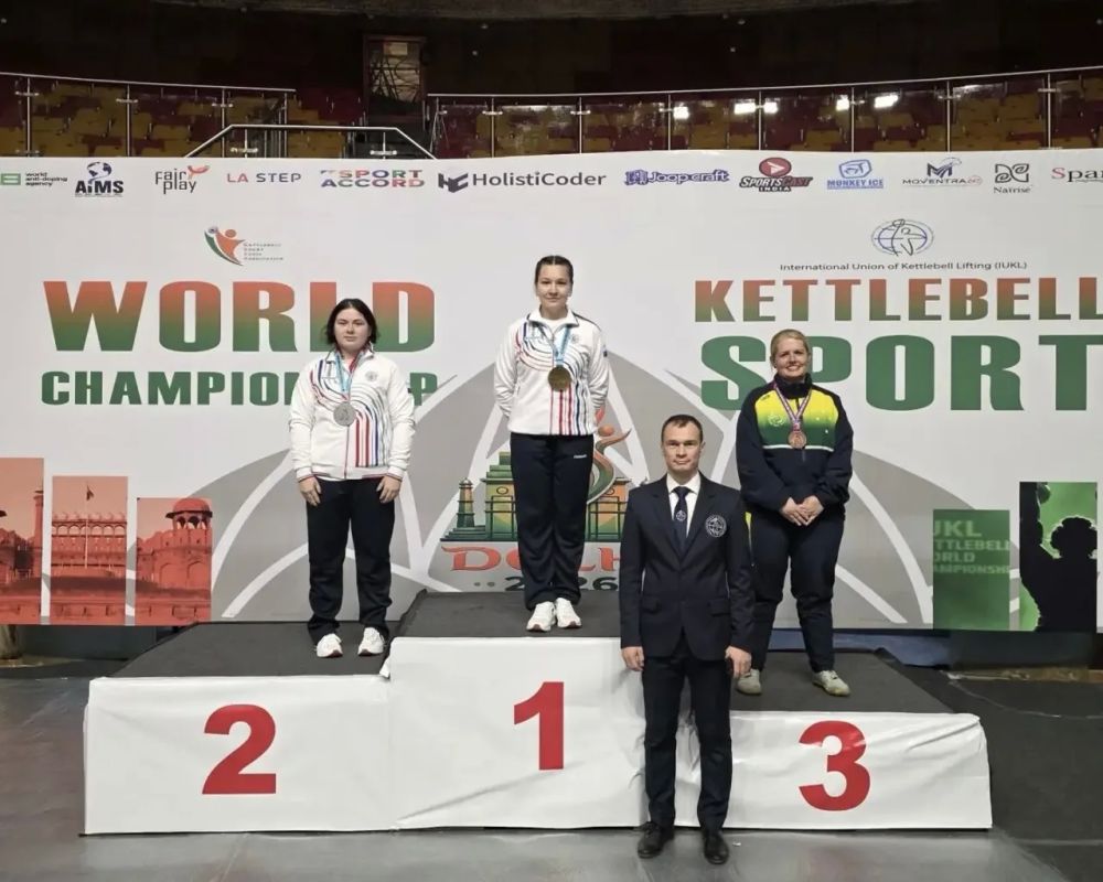 Ямальские гиревики завоевали пять медалей на чемпионате и первенстве мира Ямальские гиревики завоевали пять медалей на чемпионате и первенстве мира