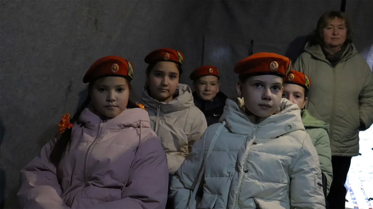 Салехардские кадеты посетили подвижный пункт управления в рамках Всероссийской штабной тренировки по гражданской обороне Салехардские кадеты посетили подвижный пункт управления в рамках Всероссийской штабной тренировки по гражданской обороне