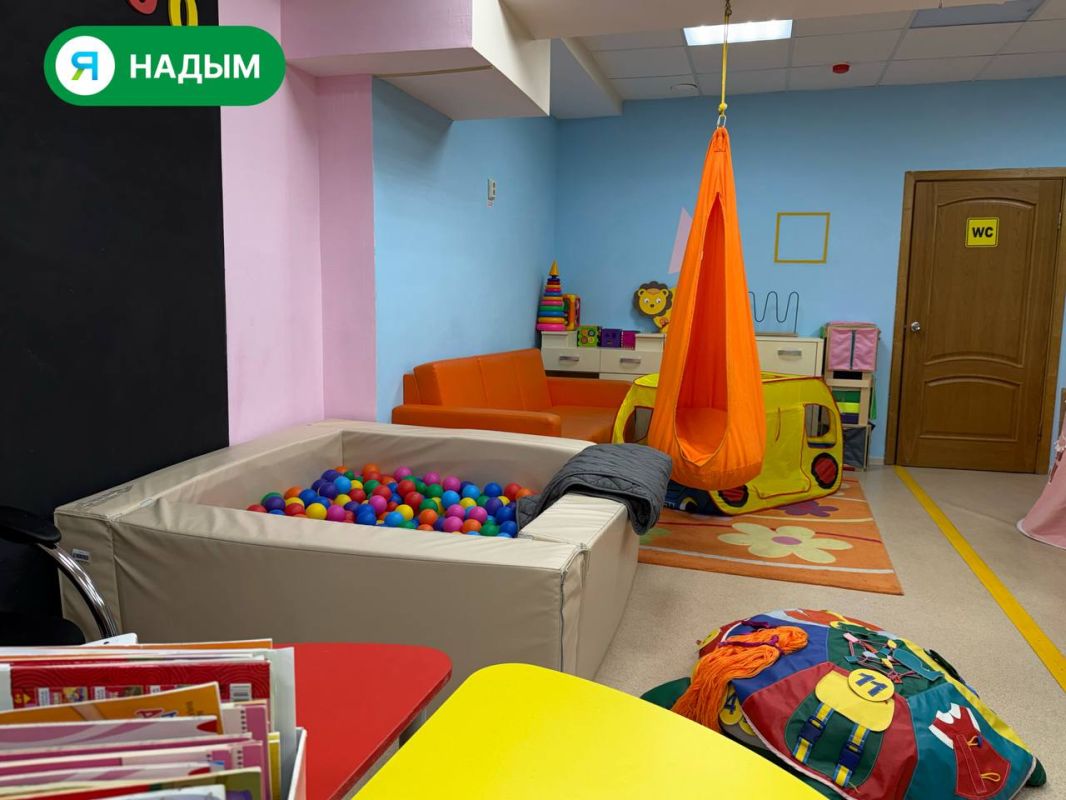 Надым с рабочим визитом посетил Уполномоченный по правам ребенка в ЯНАО Андрей Егоров Надым с рабочим визитом посетил Уполномоченный по правам ребенка в ЯНАО Андрей Егоров