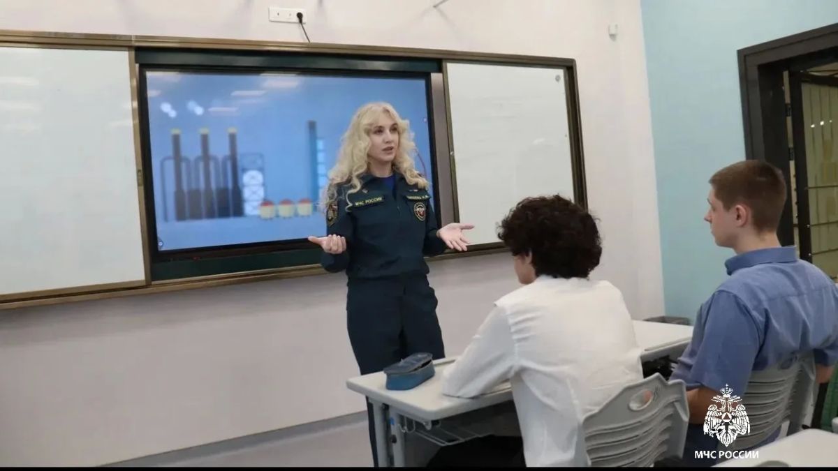Безопасность начинается с знаний: открытые уроки в Салехарде Безопасность начинается с знаний: открытые уроки в Салехарде