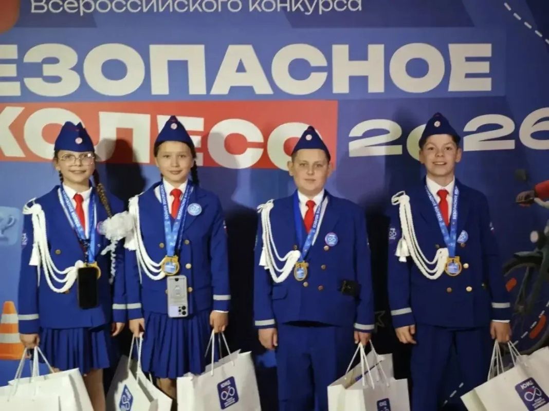 Школьники из Салехарда стали шестыми в стране на «Безопасном колесе»