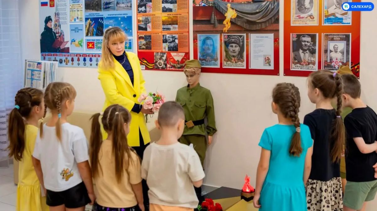 Логопед из Салехарда помогает бойцам СВО: как появился проект «Тепло сердец родного дома» Логопед из Салехарда помогает бойцам СВО: как появился проект «Тепло сердец родного дома»