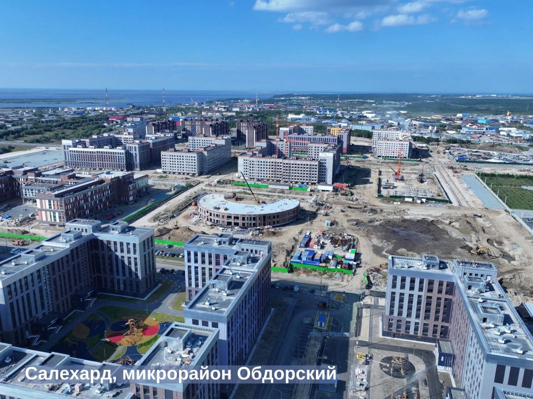 Сотрудники Фонда жилищного строительства отмечены наградами в юбилейный год Дня строителя Сотрудники Фонда жилищного строительства отмечены наградами в юбилейный год Дня строителя