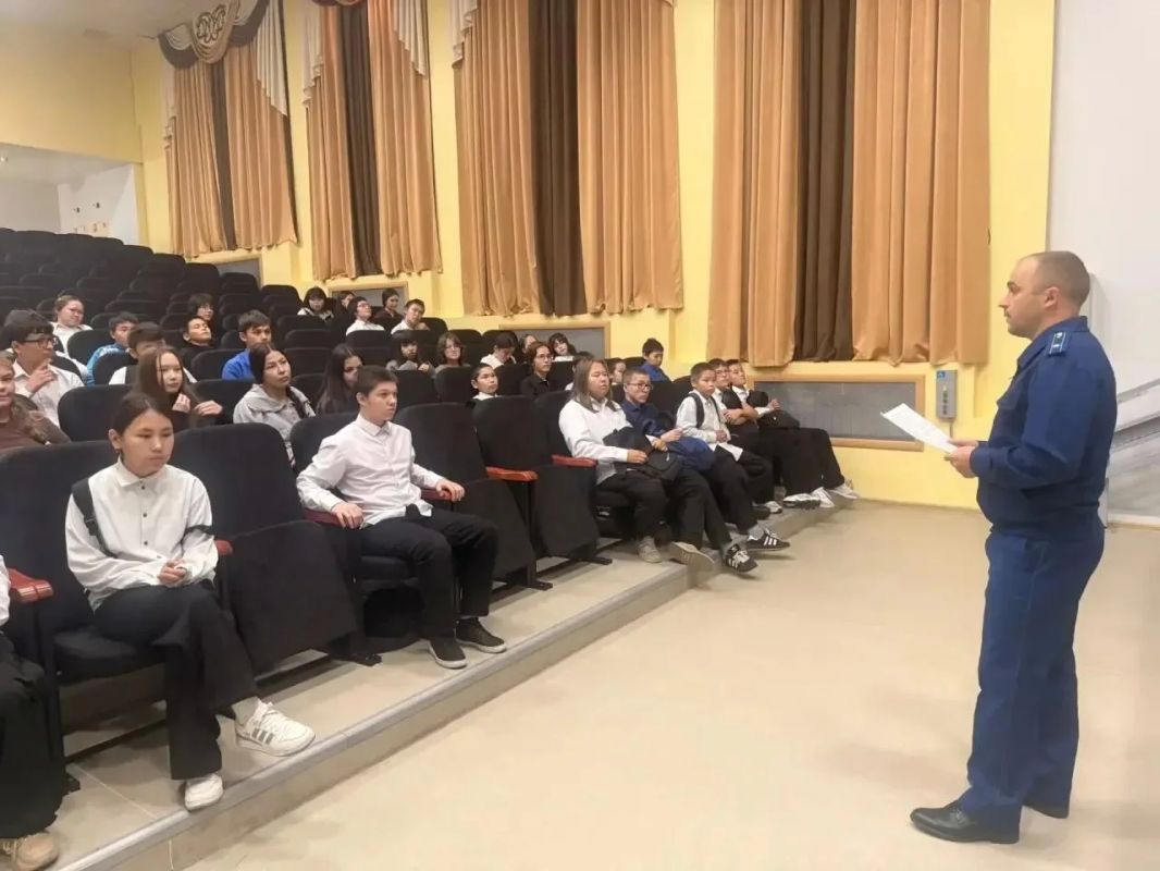 Прокуратурой Пуровского района проведен комплекс профилактических мероприятий по противодействию вовлечению молодежи в совершение преступления