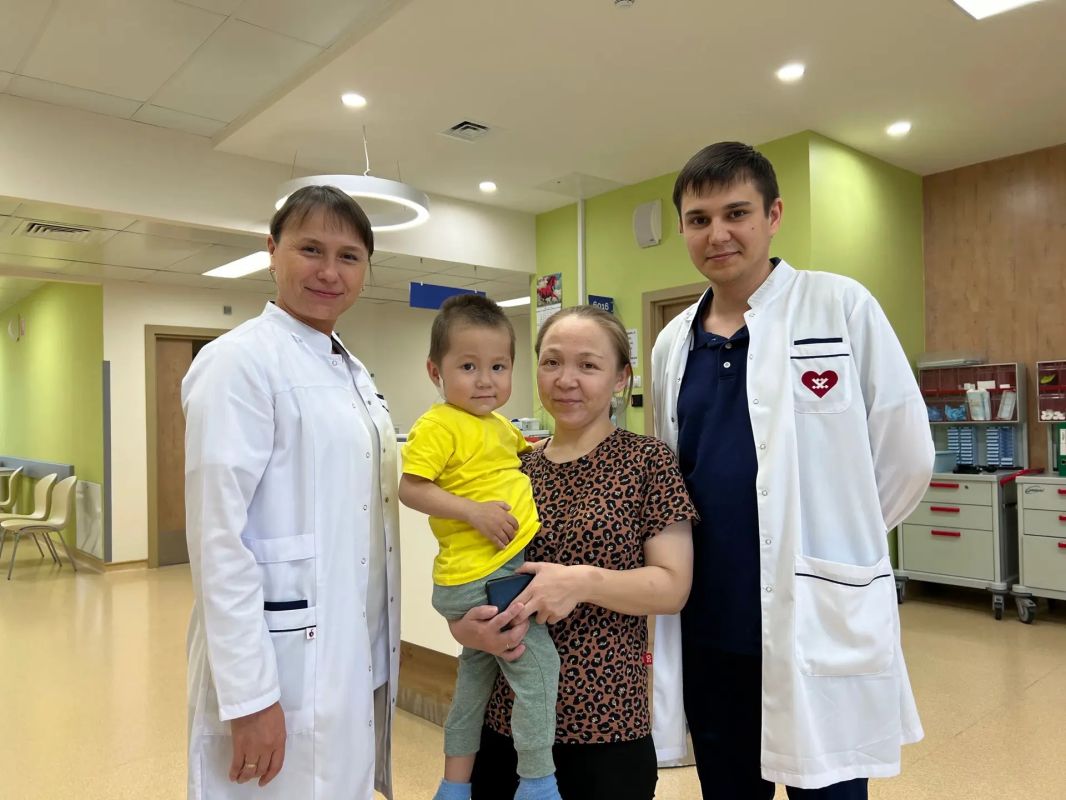 Хирурги Нового Уренгоя спасли малыша с осложненным аппендицитом