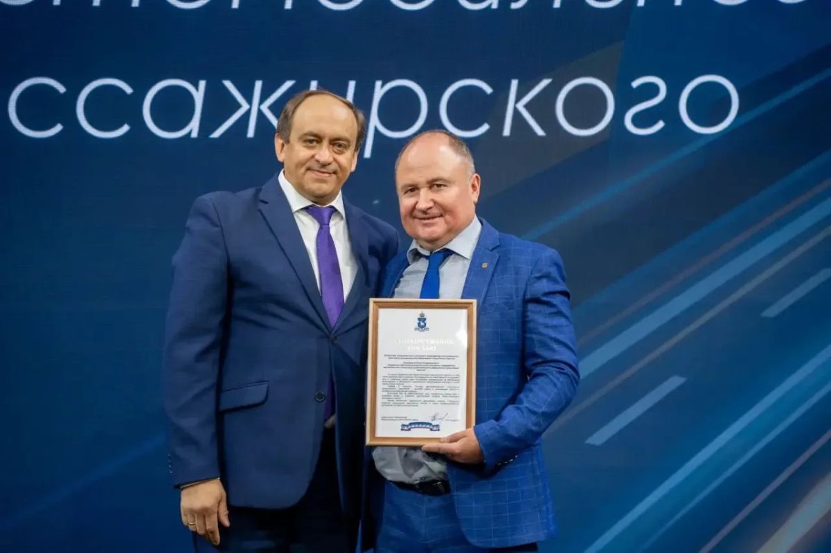 Антон Колодин: МУПАТ Новый Уренгой - лучшее автотранспортное предприятие Ямала Антон Колодин: МУПАТ Новый Уренгой - лучшее автотранспортное предприятие Ямала