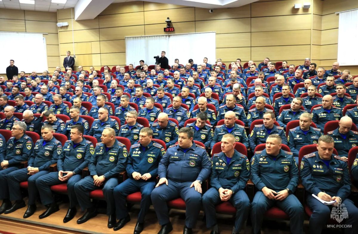 В МЧС России проходят Всероссийские сборы по организации тушения пожаров В МЧС России проходят Всероссийские сборы по организации тушения пожаров