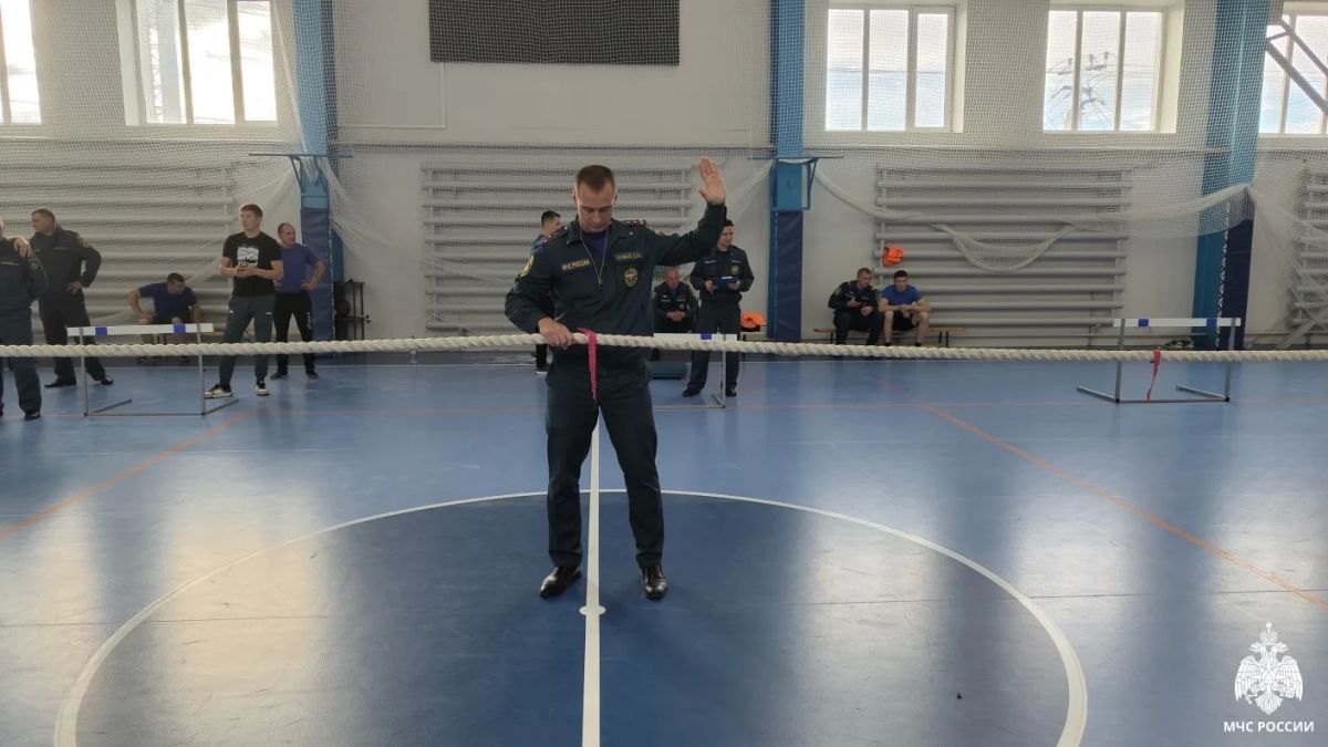 В 1 пожарноспасательной части прошли соревнования по перетягиванию каната среди караулов В 1 пожарноспасательной части прошли соревнования по перетягиванию каната среди караулов