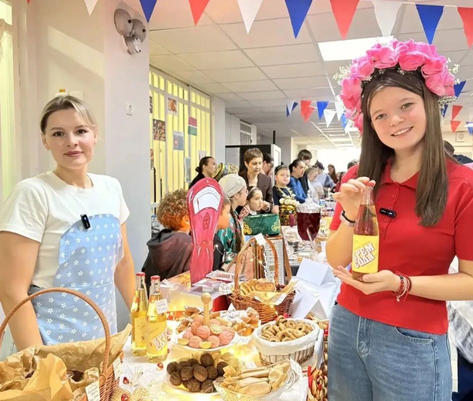 В Салехарде стартовали благотворительные ярмарки В Салехарде стартовали благотворительные ярмарки