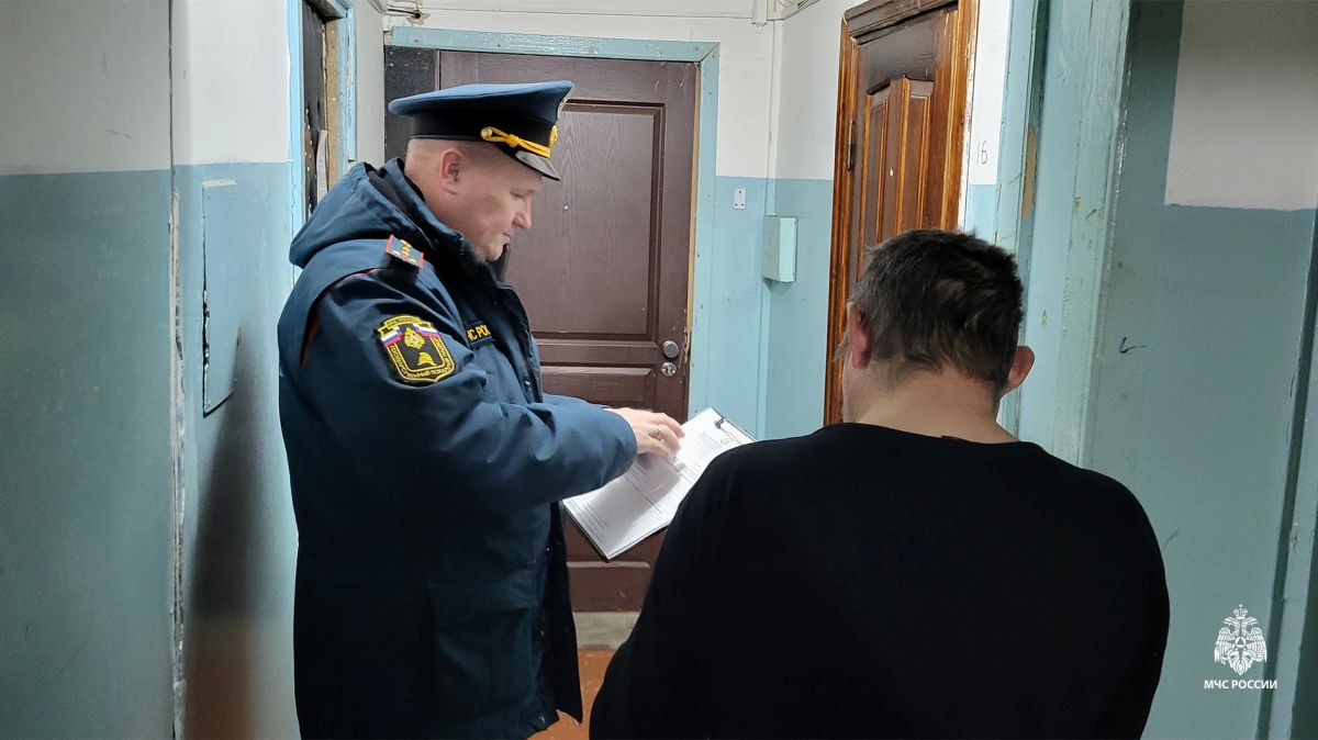 В городе Лабытнанги проходят профилактические мероприятия в жилом секторе, направленные на снижение количества пожаров и последствий от них В городе Лабытнанги проходят профилактические мероприятия в жилом секторе, направленные на снижение количества пожаров и последствий от них