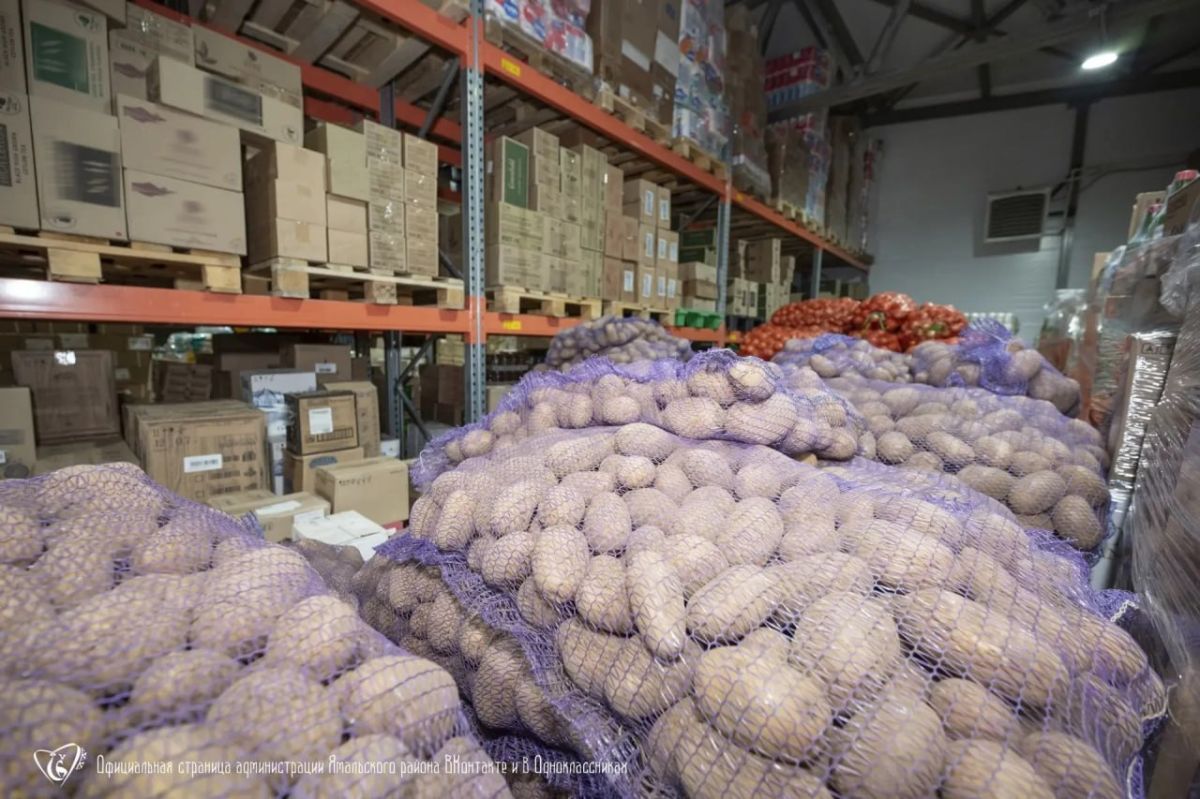 Завоз продуктов в Ямальский район почти завершен Завоз продуктов в Ямальский район почти завершен