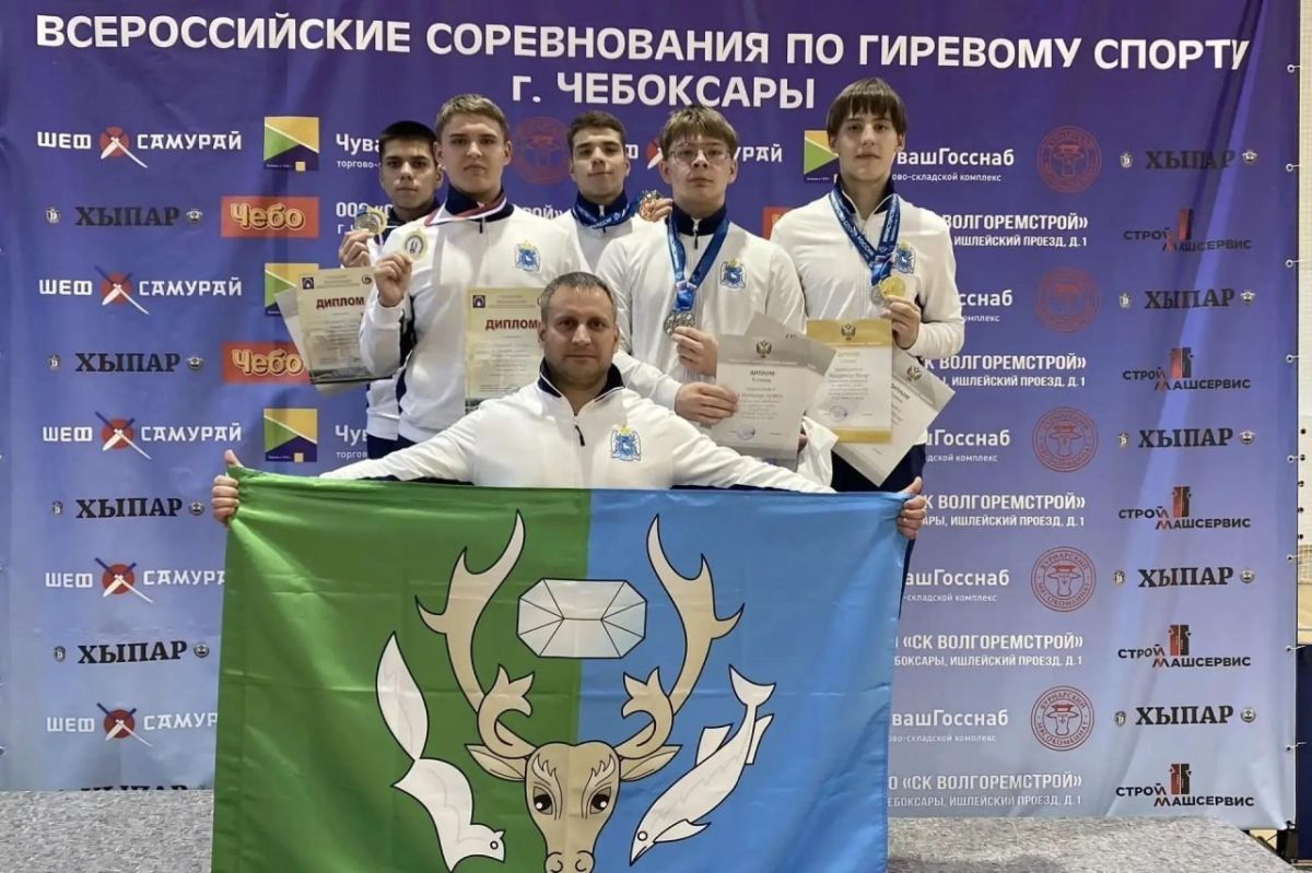 Ямальские силачи взяли коллекцию наград Ямальские силачи взяли коллекцию наград