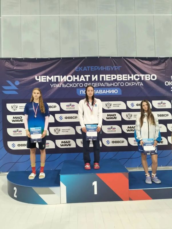 Салехардские пловцы - призёры чемпионата и первенства УрФО