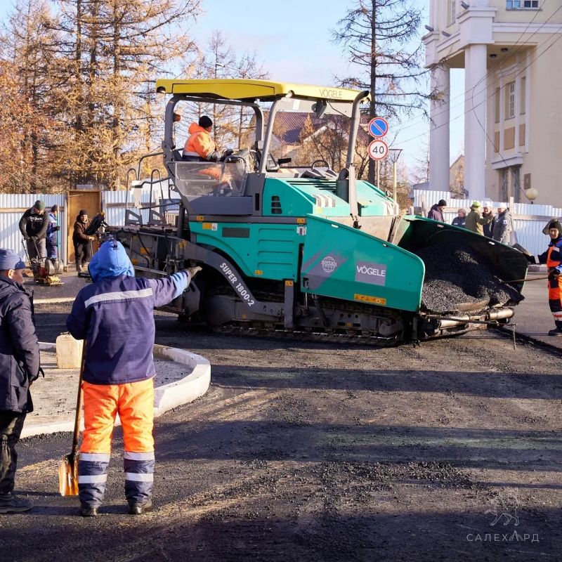 В Салехарде продолжается масштабная реконструкция Обдорского острога В Салехарде продолжается масштабная реконструкция Обдорского острога