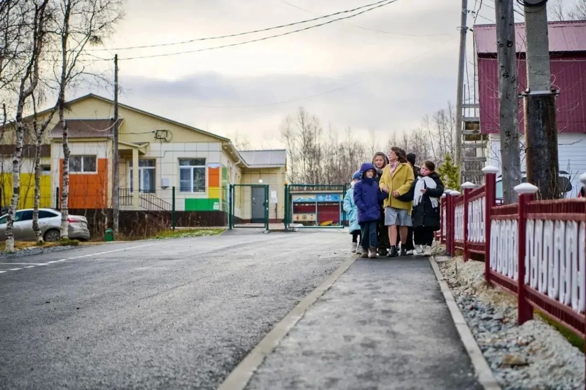 В Горнокнязевске отремонтировали дорогу к школе В Горнокнязевске отремонтировали дорогу к школе