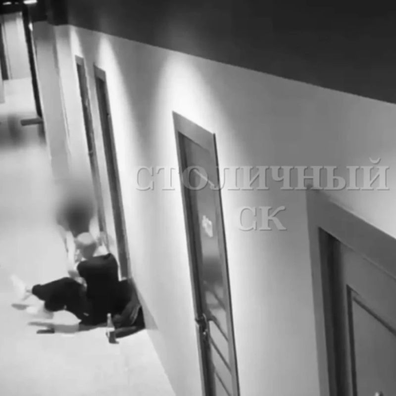 Ямальская модель зарезала бывшего в центре Москвы Ямальская модель зарезала бывшего в центре Москвы