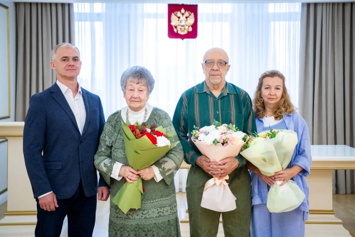 Алексей Титовский: Сегодня 55 лет совместной жизни отмечает замечательная семья Зуевых! Алексей Титовский: Сегодня 55 лет совместной жизни отмечает замечательная семья Зуевых!