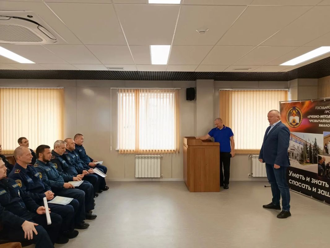 В учебно-методическом центре сегодня выпускной