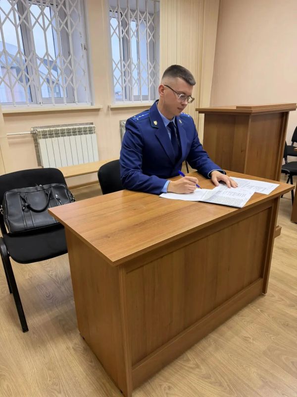 По иску прокуратуры Пуровского района в пользу девочки взыскана компенсационная выплата за укус собаки